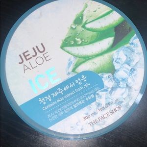 refreshing aloe soothing gel